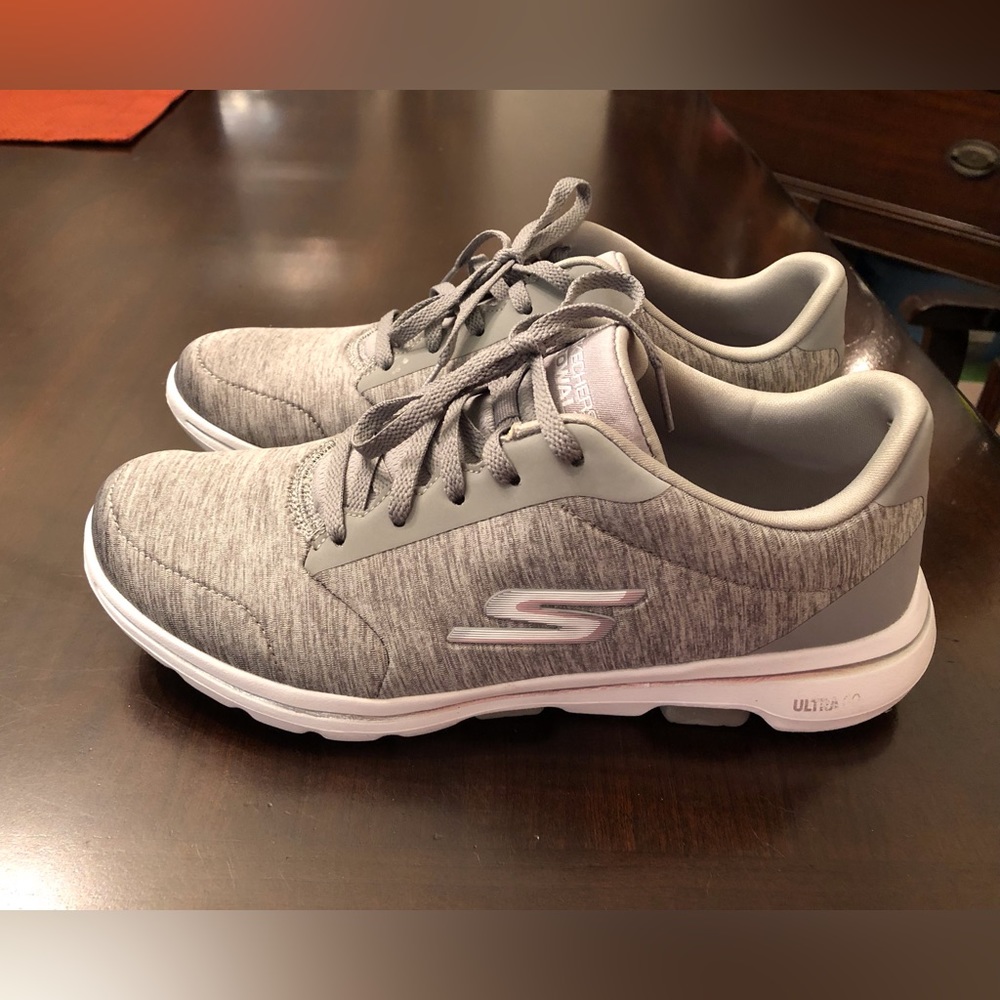 Skechers GoWalk tennis shoes